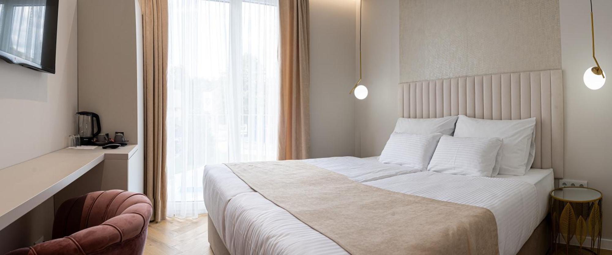 Lala Hotel Bosanska Krupa Bagian luar foto