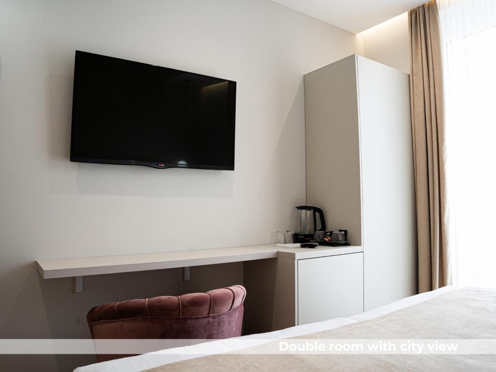 Lala Hotel Bosanska Krupa Bagian luar foto